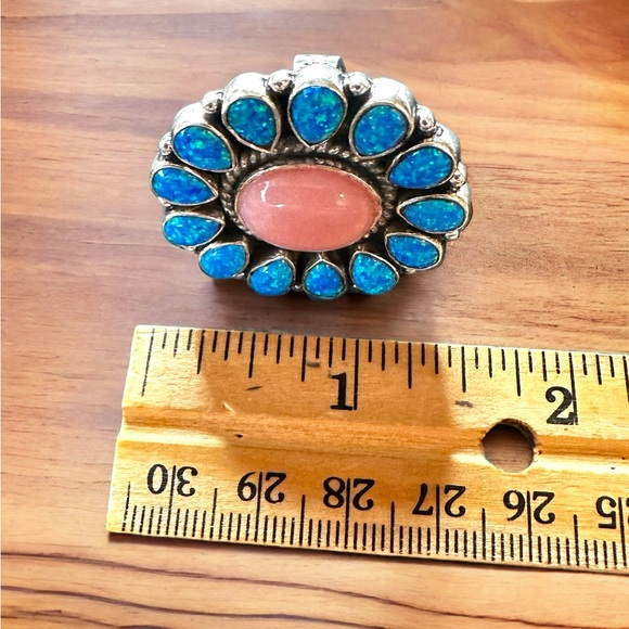 Pink Conch & Blue Fire Opals in Sterling Silver Ring - Picture 8 of 11